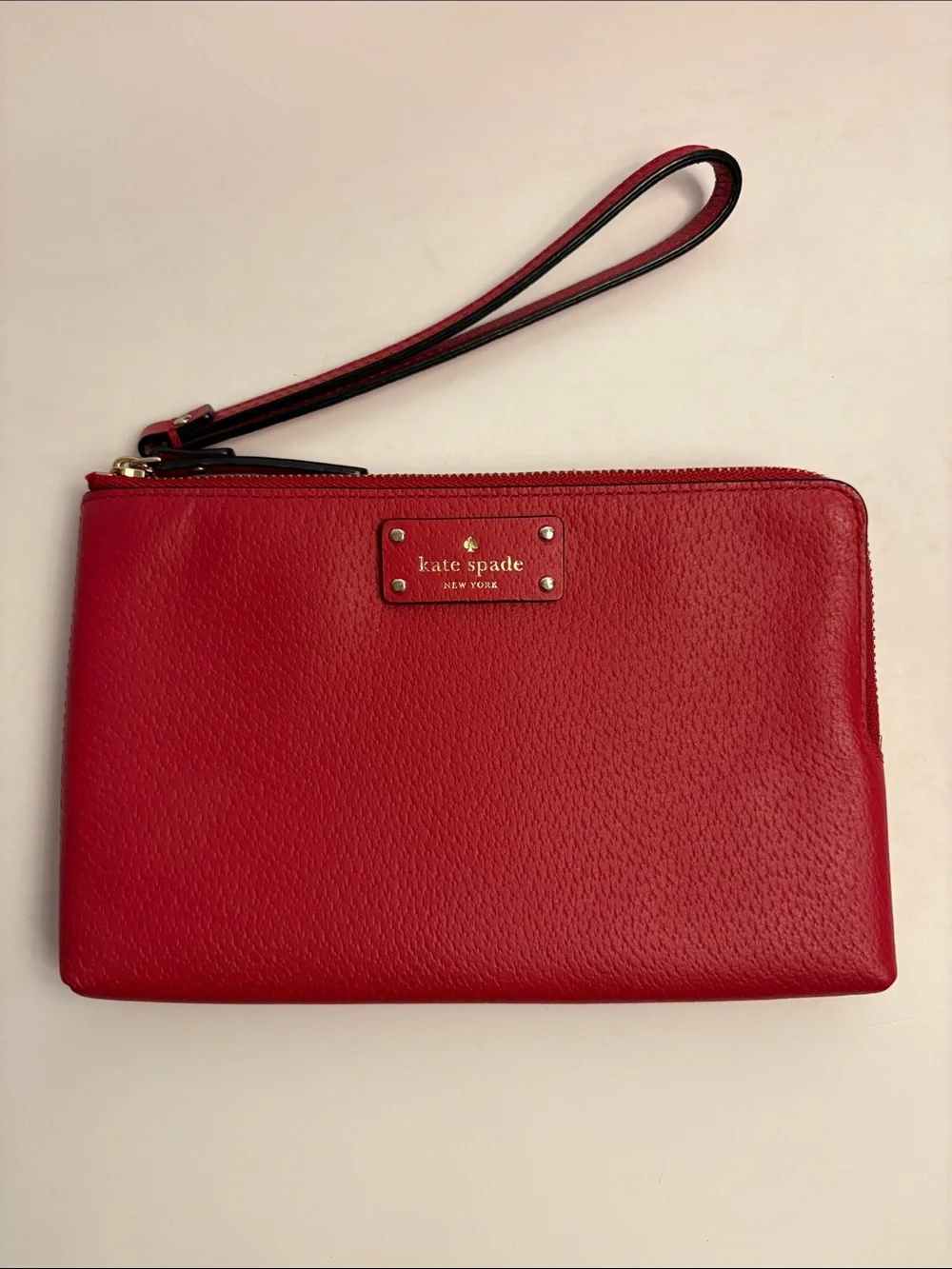 kate spade Red Leather Wristlet with Detachable Strap excellent condition