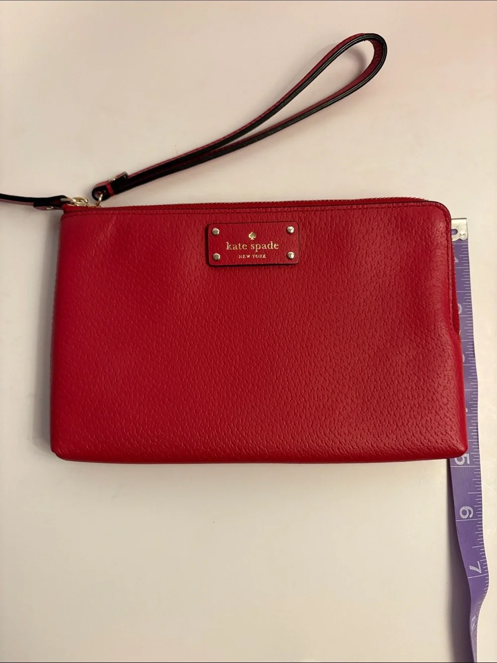 kate spade Red Leather Wristlet with Detachable Strap excellent condition