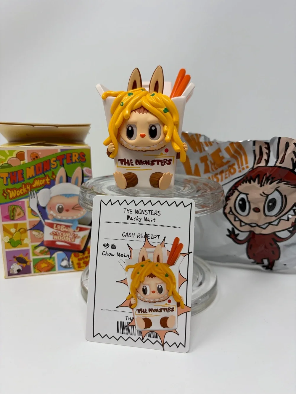 LABUBU CHOW MEIN Popmart THE MONSTERS WACKY MART Series Vinyl Figure