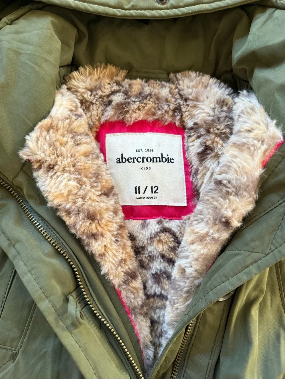 Abercrombie & Fitch shape warmth