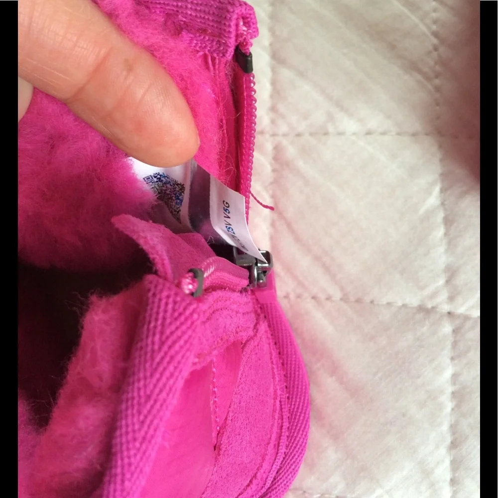 UGG neumel box