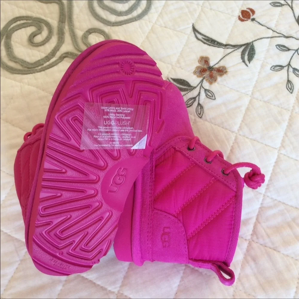 UGG box neumel no