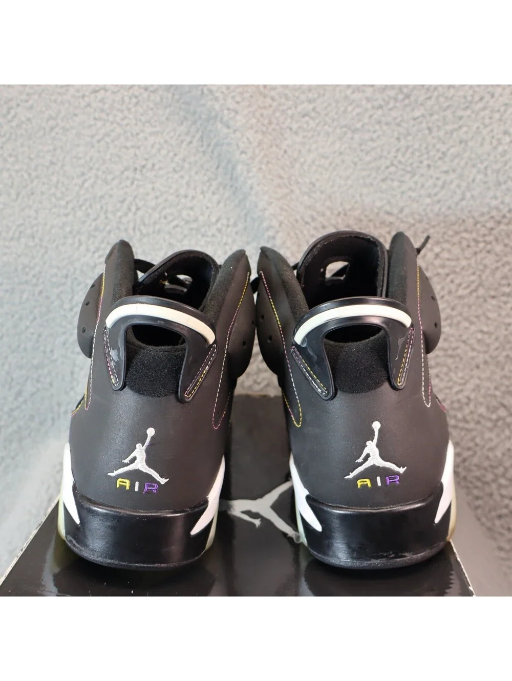 Air Jordan 6 Retro Lakers Size 11 w Box, Read Repair