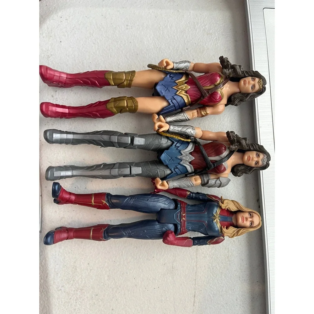 DC Wonder Woman and Marvel Captain Marvel Action Figure Lot 6 Inch 3 Piece Set