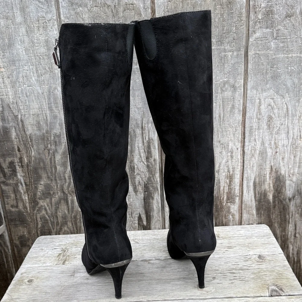 Liz Claiborne chic versatile