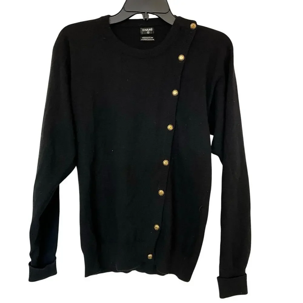 Chanel Vintage Black 100% Cashmere Sweater Gold CC Logo Buttons