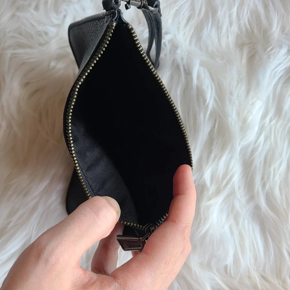 Rebecca Minkoff Pebbled Leather Black Zip Pouch Wristlet Wallet Smoked hardware
