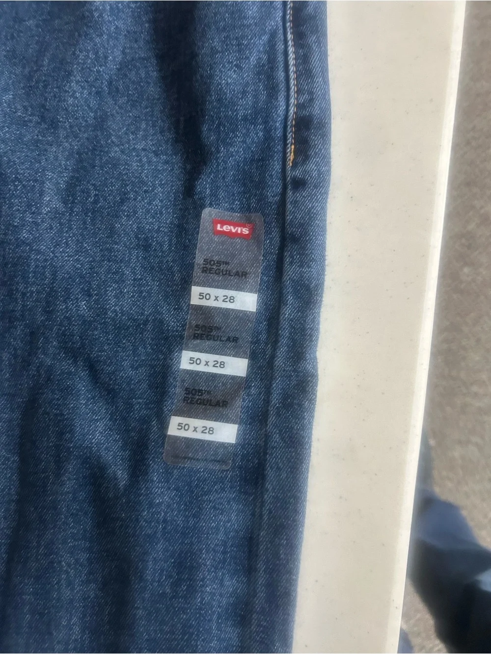 Levis relaxed fit