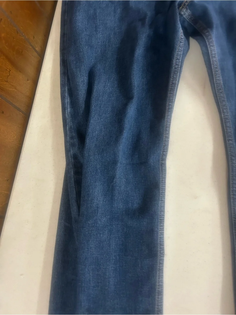 Levis relaxed fit
