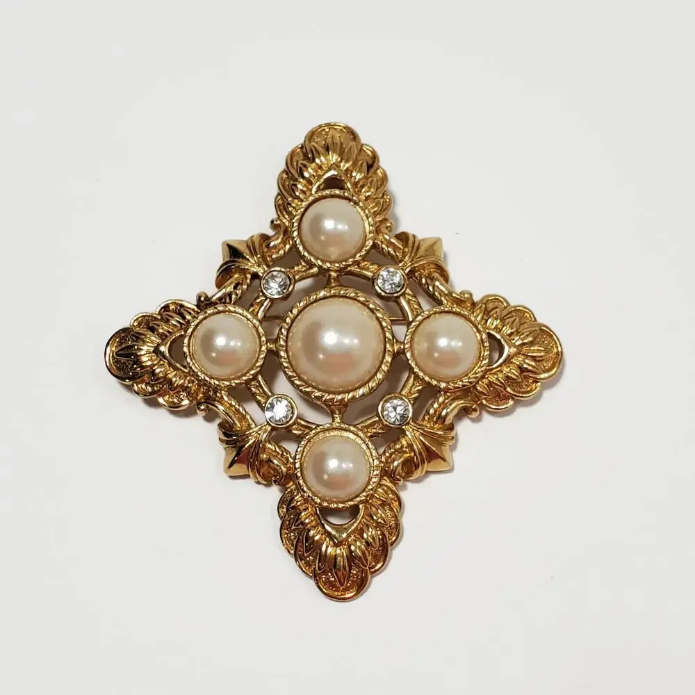Vintage KJL Kenneth Jay Lane For AVON Faux Pearl Cabochon Combo Brooch Pendant