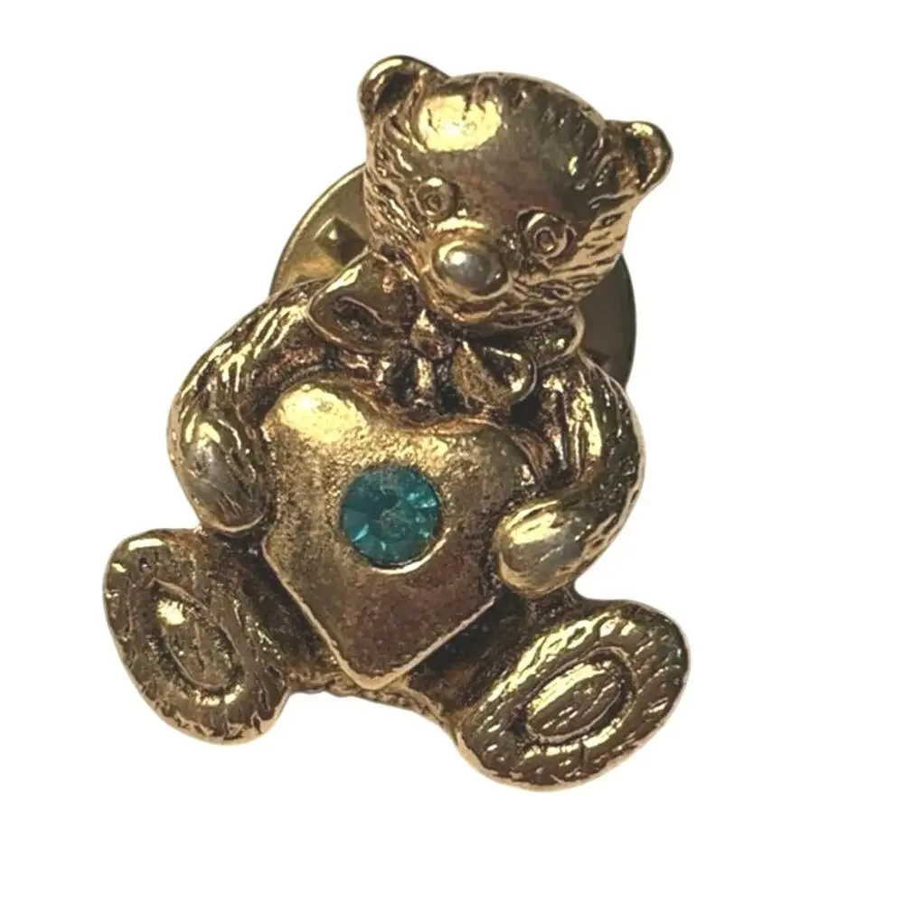 Vintage CAMCO Teddy Bear Holding Heart Brooch Gold Tone Green Rhinestone