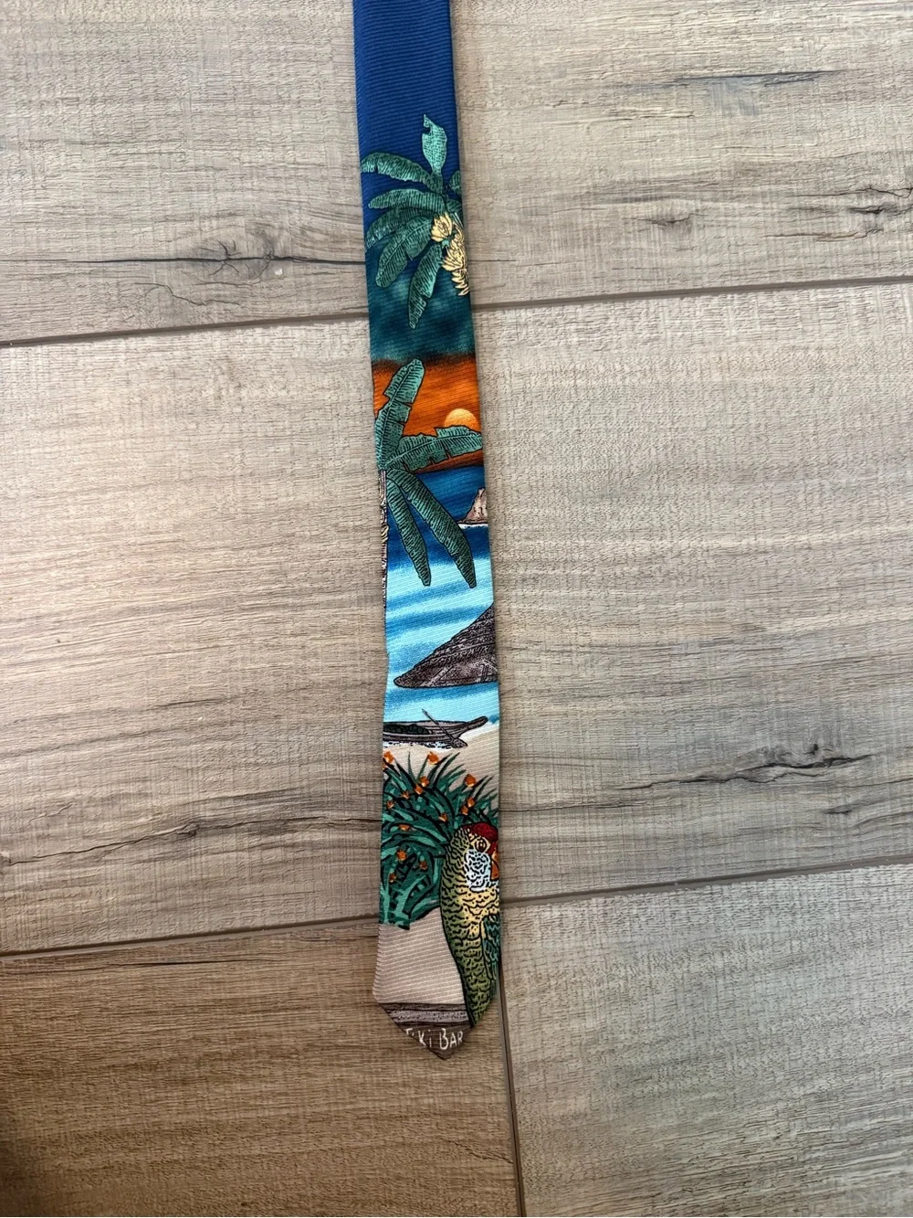 Tropicals by Tango 100% Silk Novelty Tropical Beach Vacation Tie