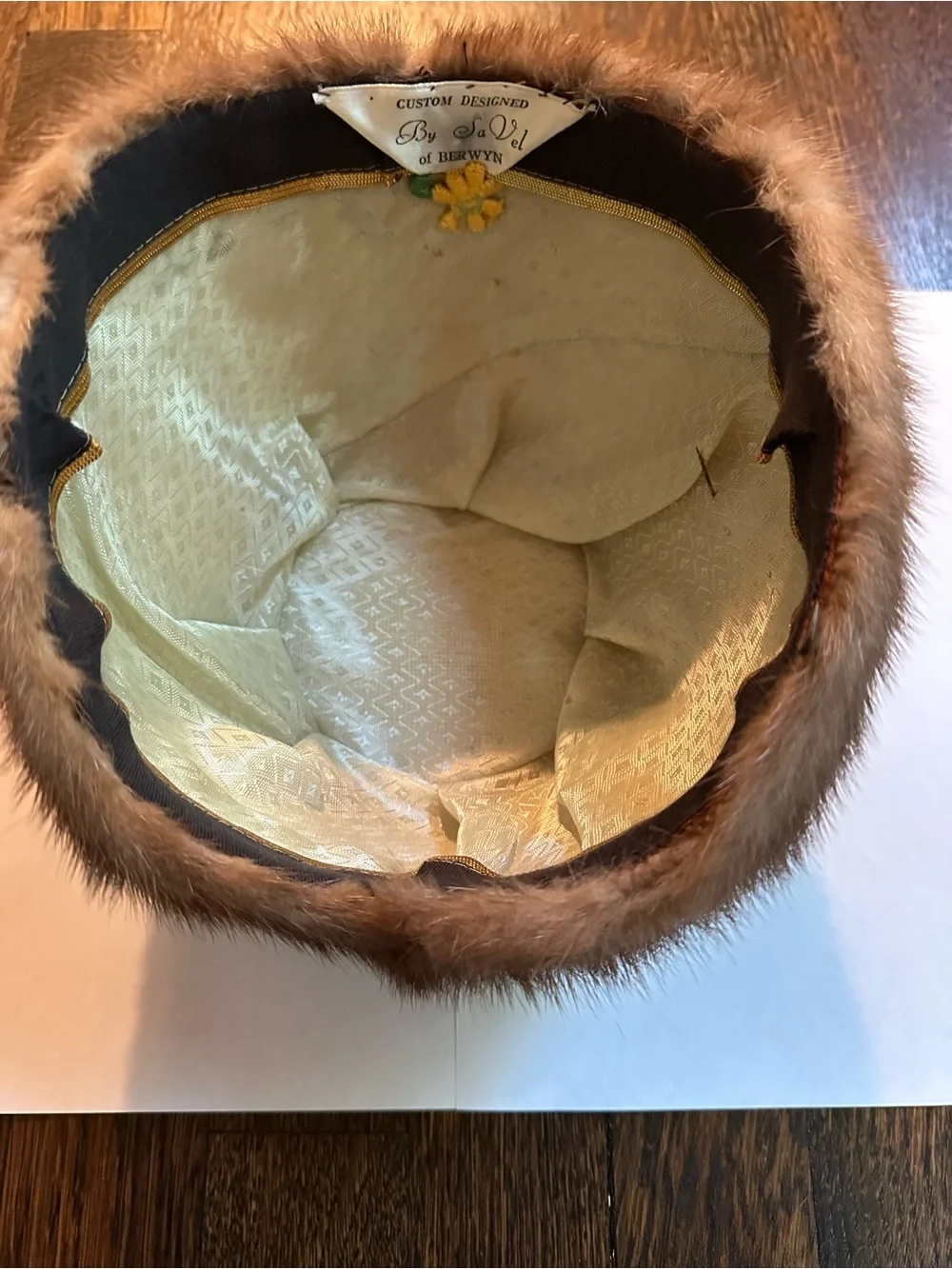 Women’s Vintage Fox Fur Hat 1940 1950 Brown With Hat Pin And Box