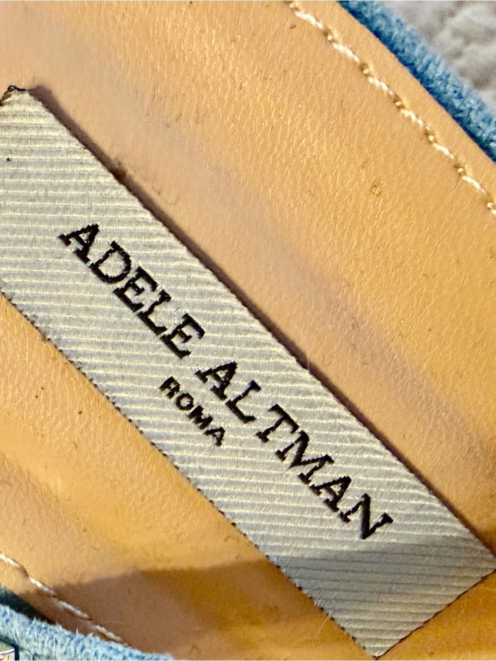 Adele Altman (Roma) blue suede