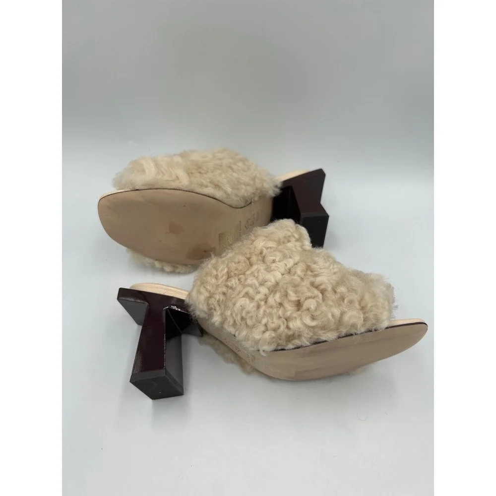 Tory Burch out pre shearling