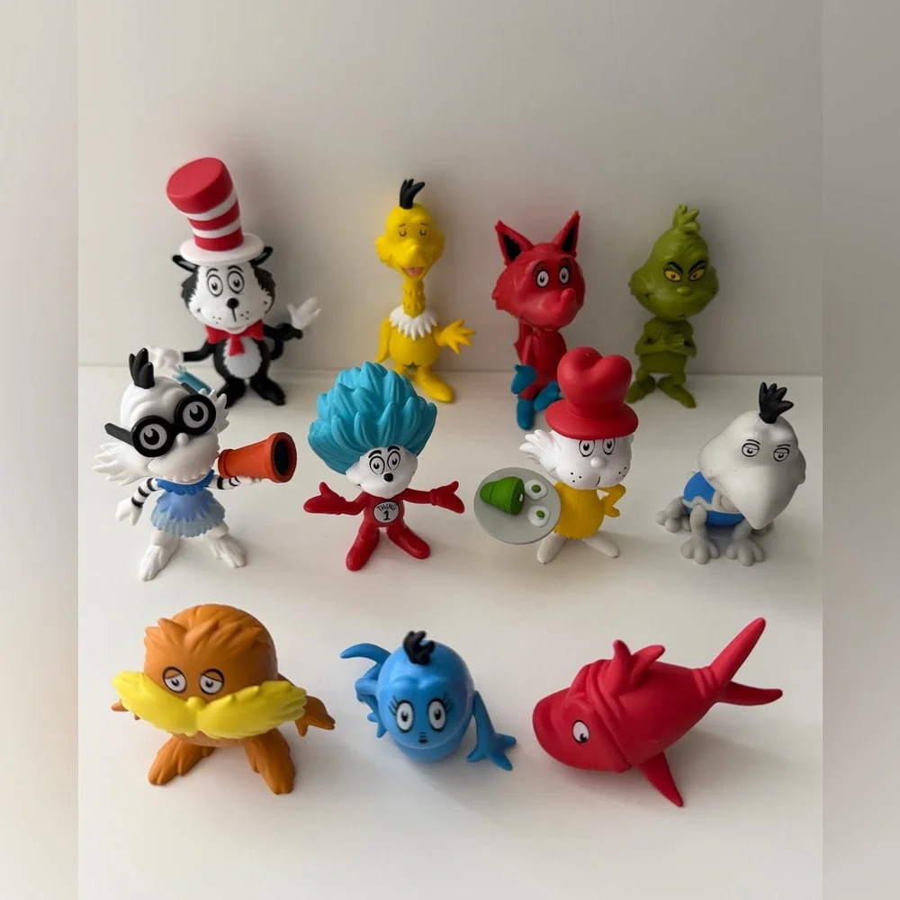 FUNKO Mystery Minis Dr. Seuss 11pc Figure Lot – Grinch, Lorax, Cat in the Hat