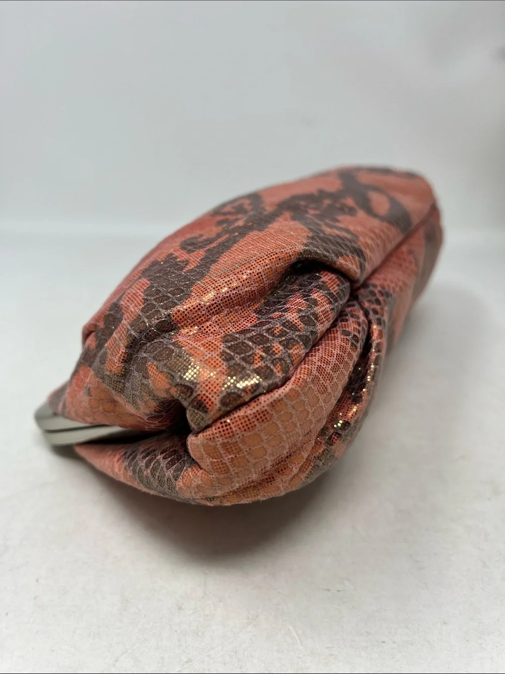 ANNABEL INGALL AUSTRALIA IRIDESCENT SNAKESKIN PEACH AND GRAY CLUTCH BAG