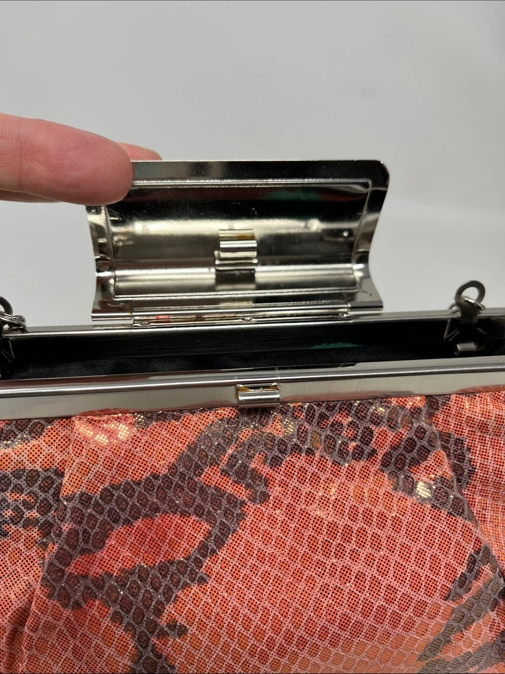 ANNABEL INGALL AUSTRALIA IRIDESCENT SNAKESKIN PEACH AND GRAY CLUTCH BAG