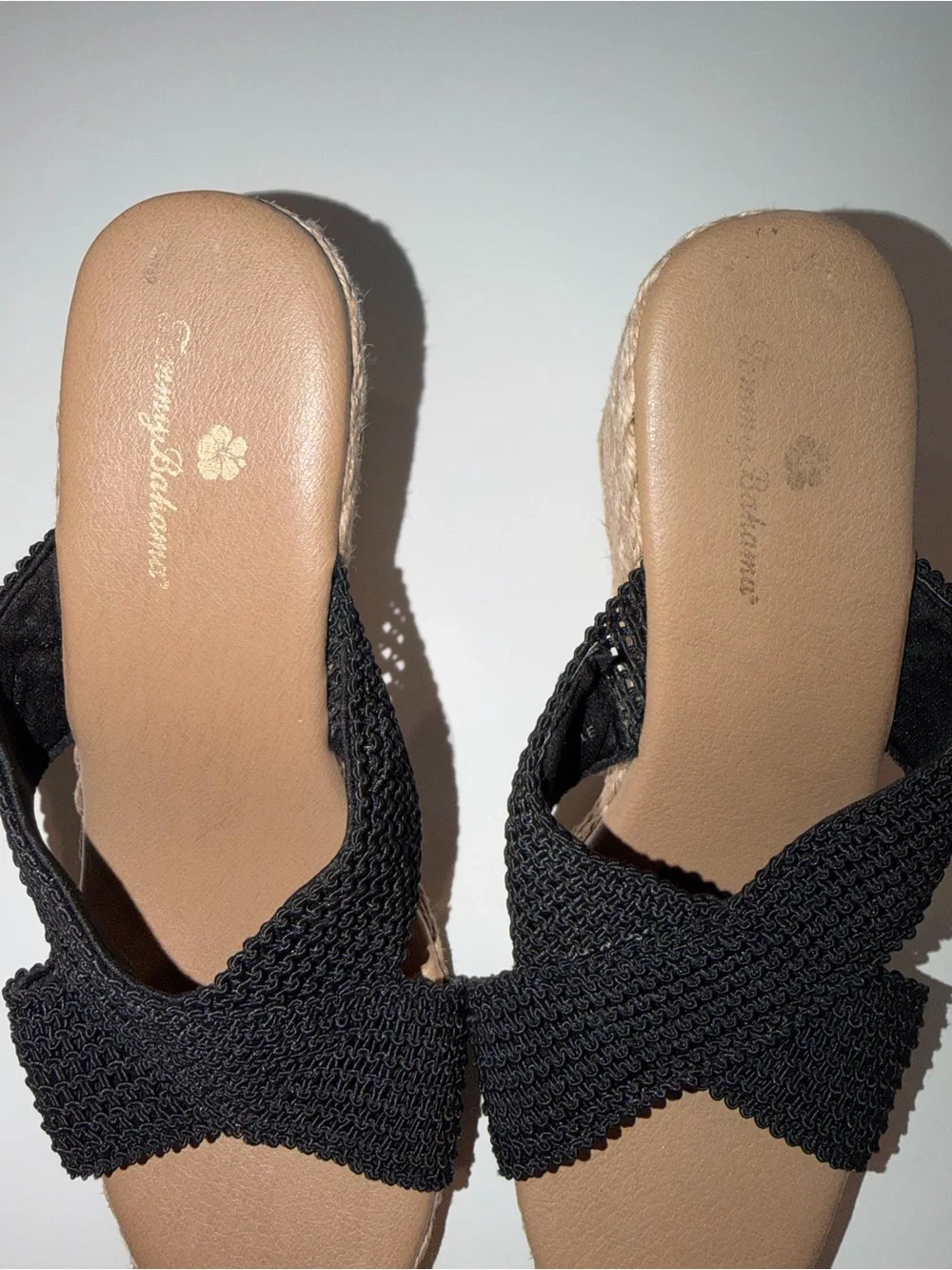 Tommy Bahama slip wedge