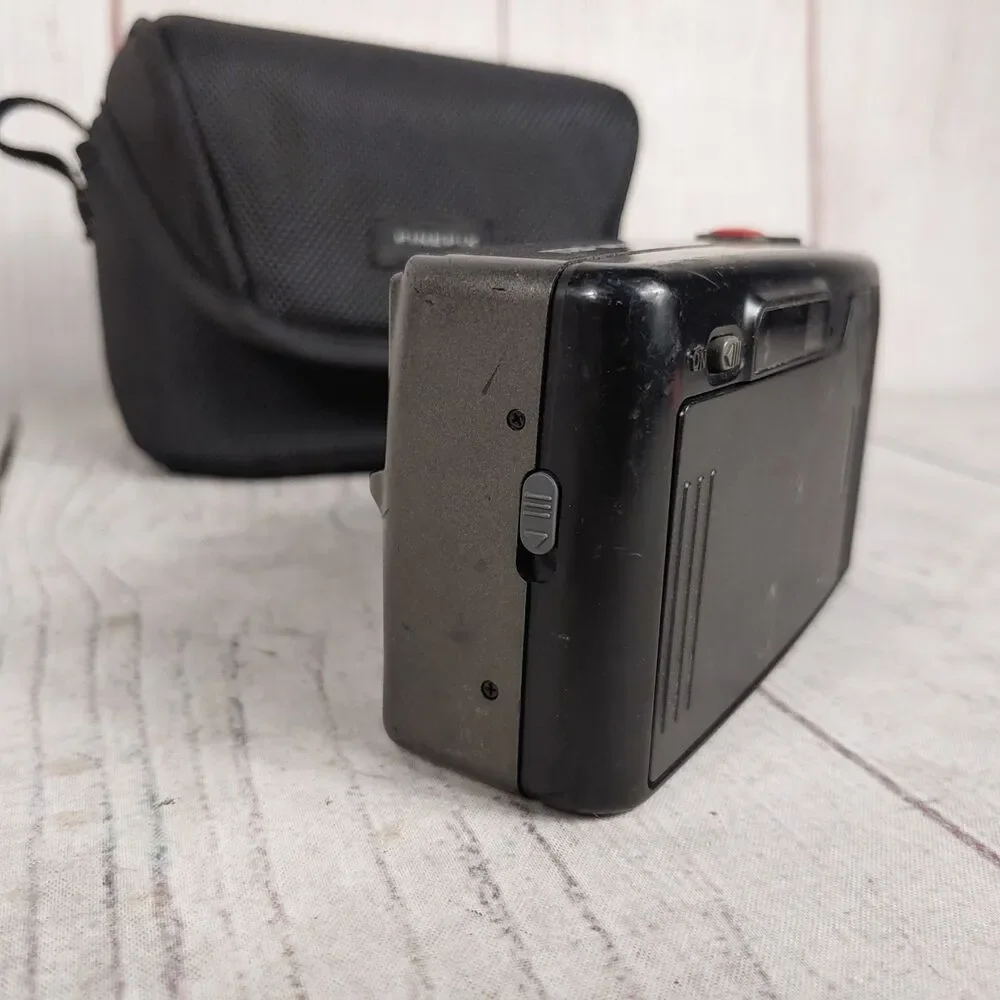 Olympus Trip MD2 Film Camera Point Shoot 35mm 1:4.5 Lens FinePix Case UNTESTED