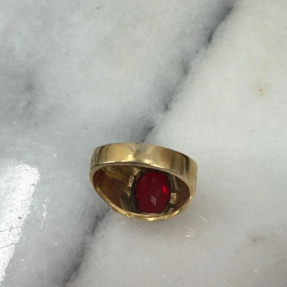 Vintage 10k gold filled red stone thick banded ring size 9.75