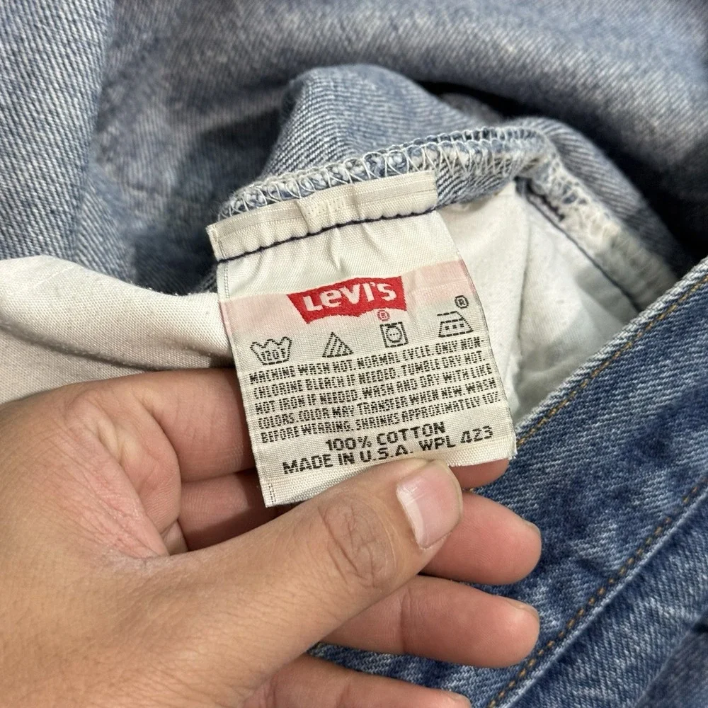 Levis all marks