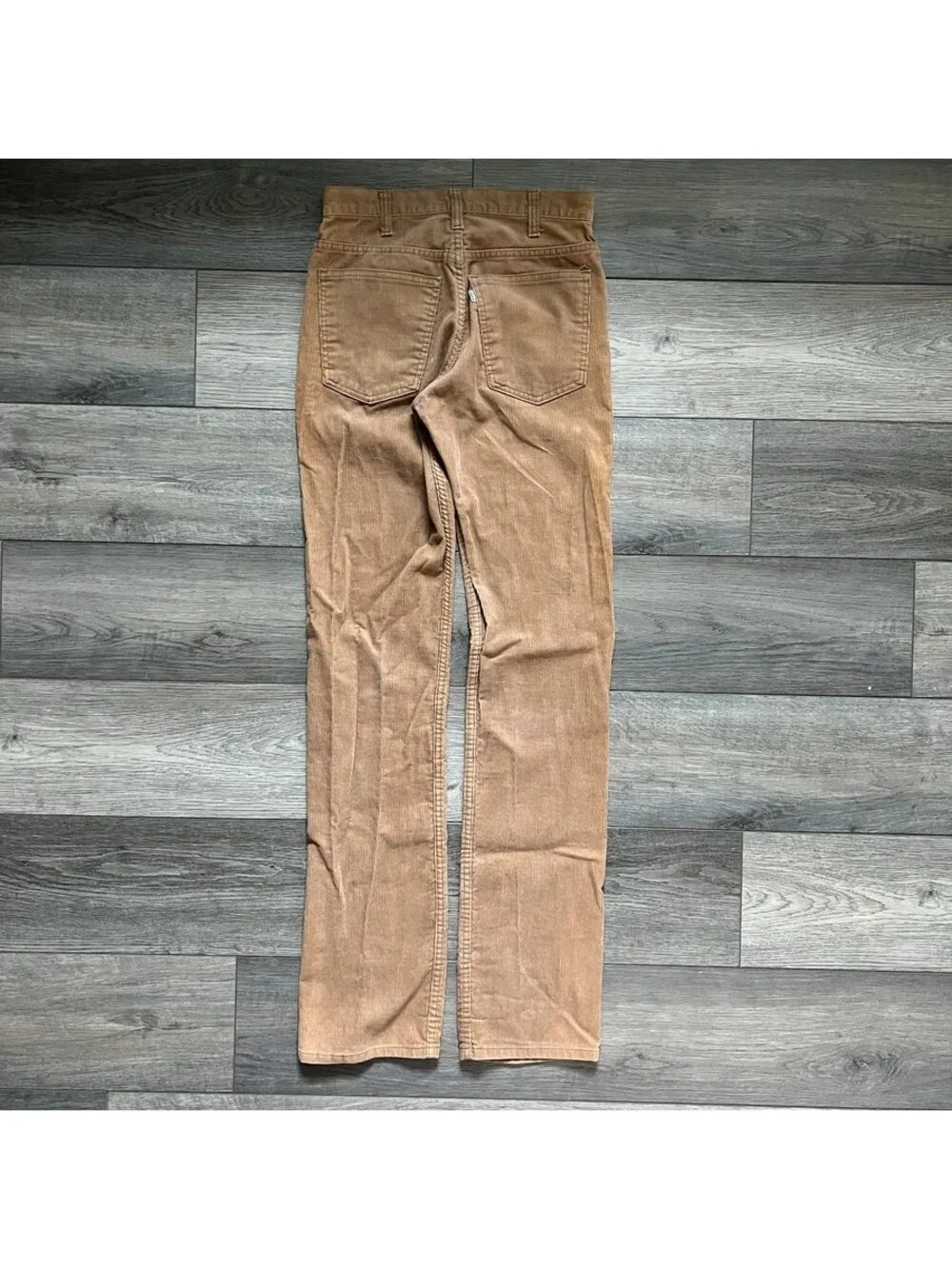 Vintage Levi's 519 Men's 30x36 Corduroy Pants Beige Tan Straight Leg USA