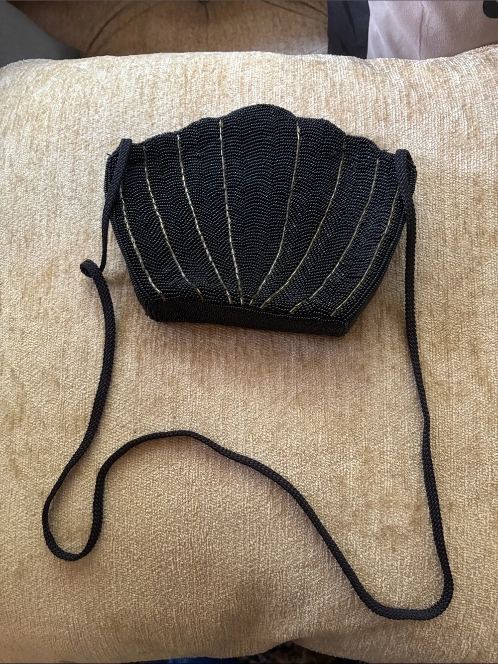 N/A elegant black