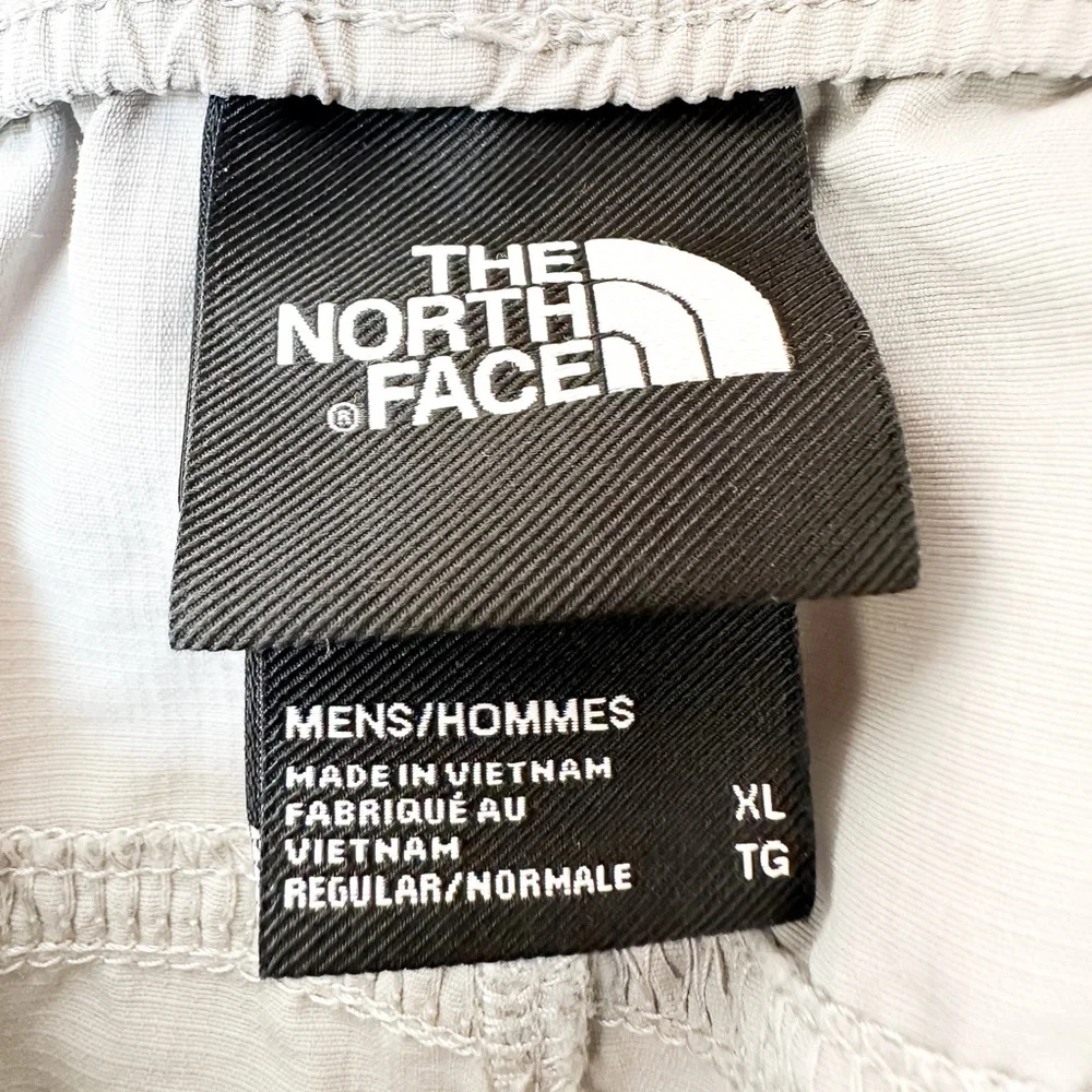 The North Face •the north