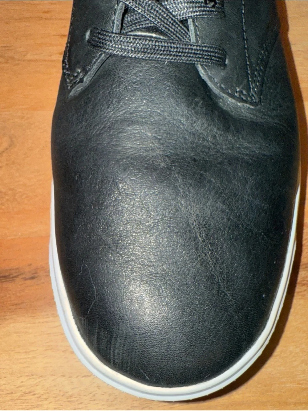 Men’s 10.5 Cuater By Travis Mathew Golf Shoes Black Leather Moneymaker Spikeless