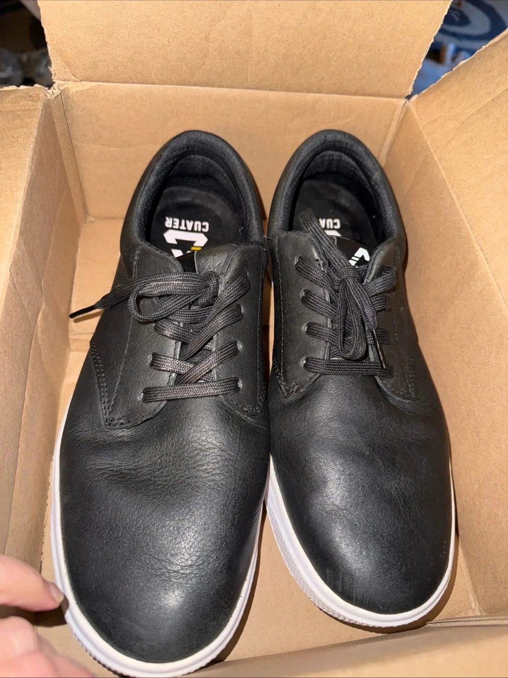 Men’s 10.5 Cuater By Travis Mathew Golf Shoes Black Leather Moneymaker Spikeless