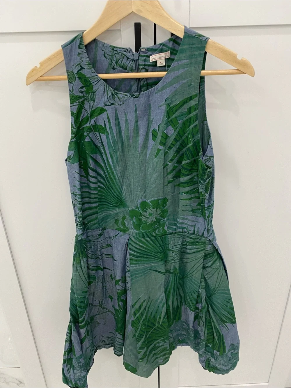 GAP Green Tropical-Print Sleeveless Mini Dress