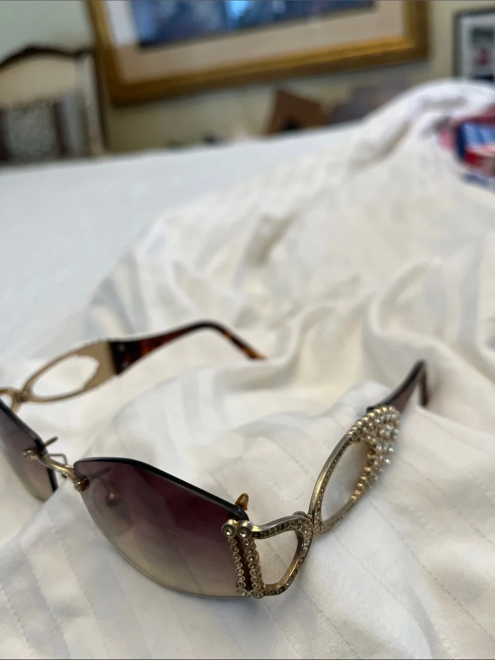 N/A stylish tortoiseshell