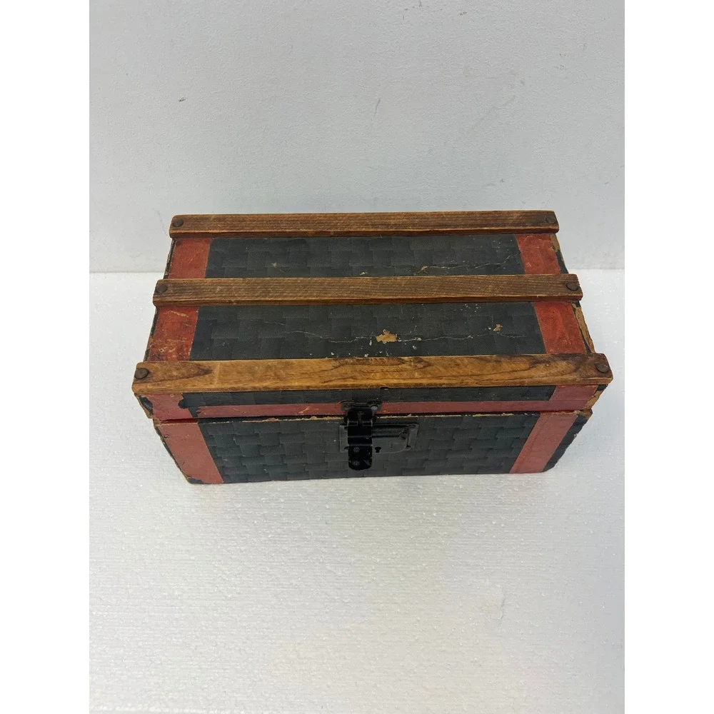 Unbranded antique dollhouse