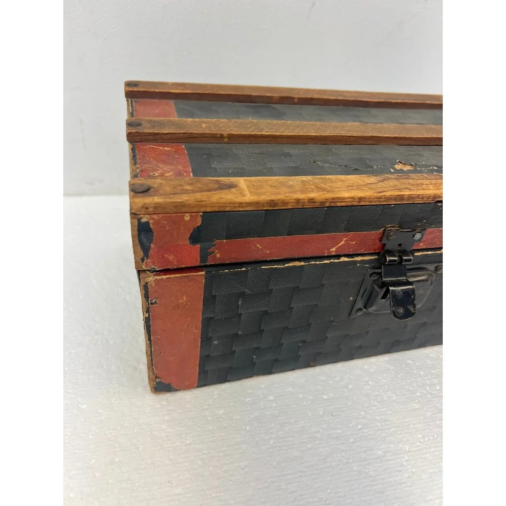Unbranded antique dollhouse