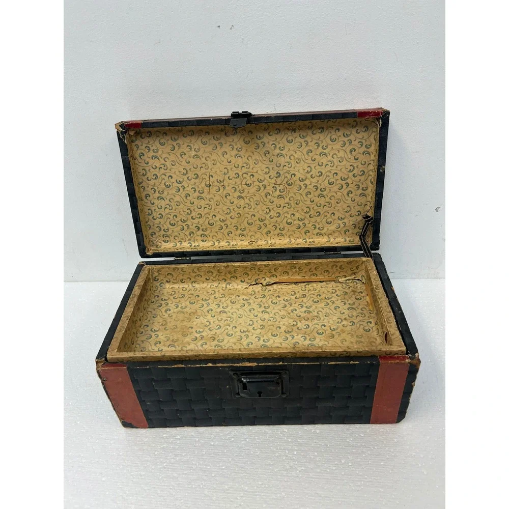Unbranded antique dollhouse