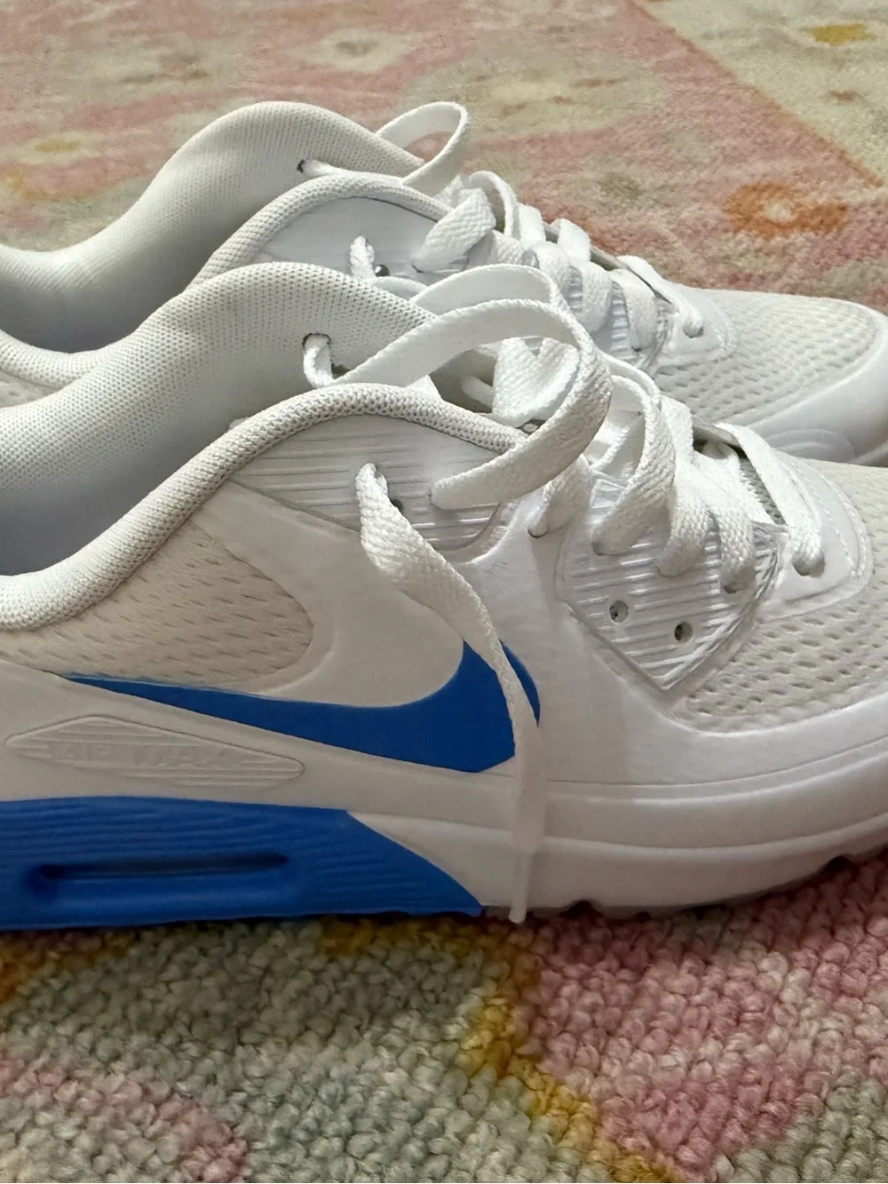 Nike royal white