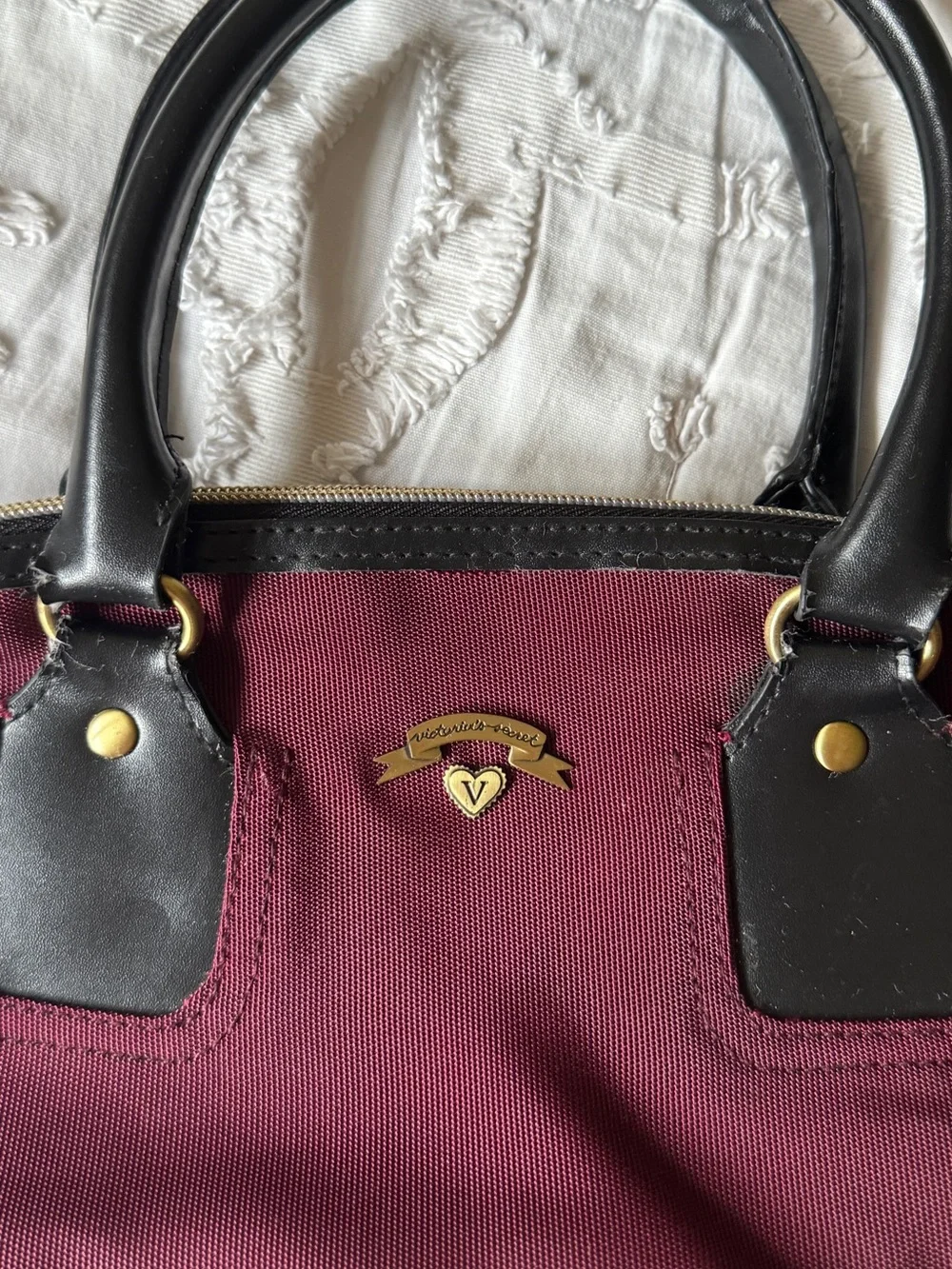 Victorias Secret compact victoria