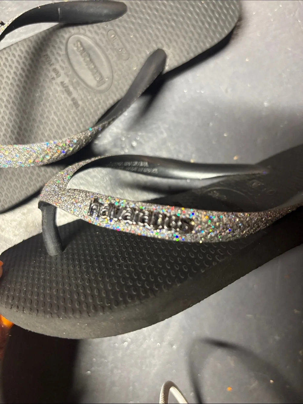 Havaianas used but