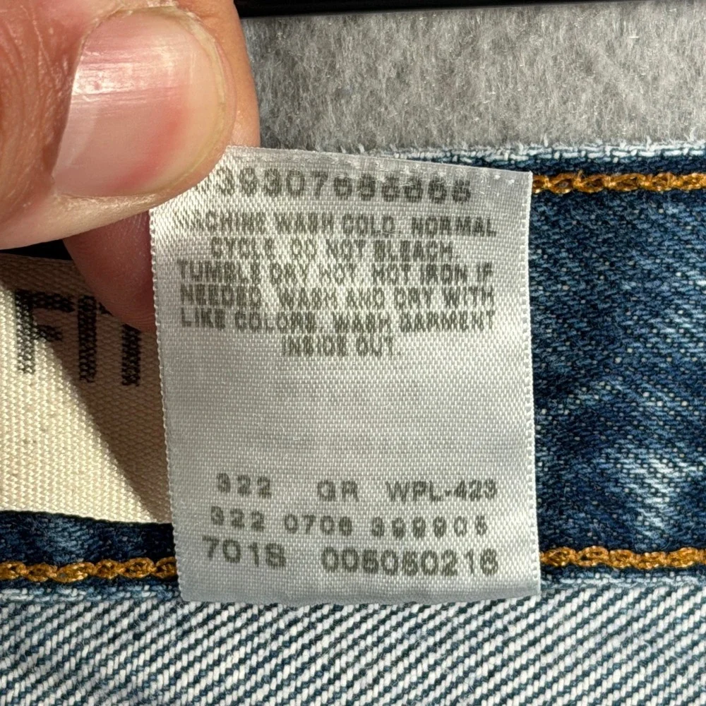 Levis levis 505