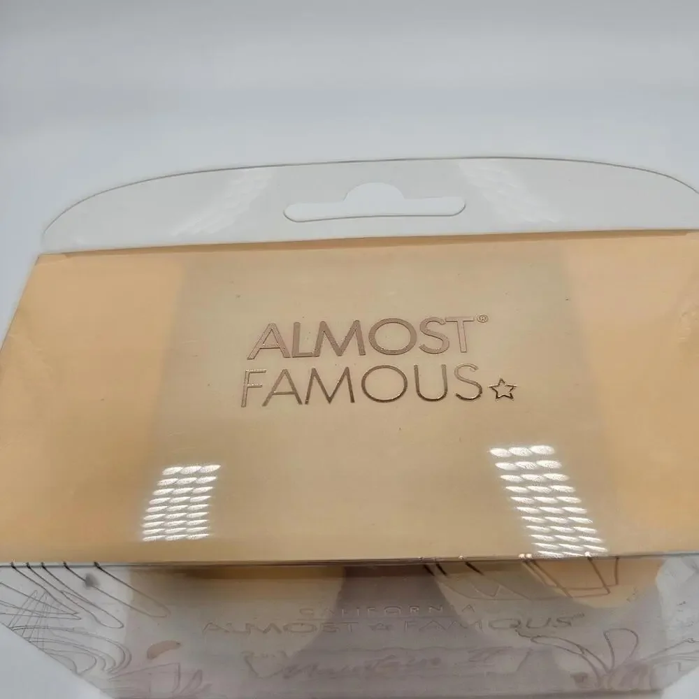 Almost Famous Makeup Blending‎ Sponges (2 Pack)