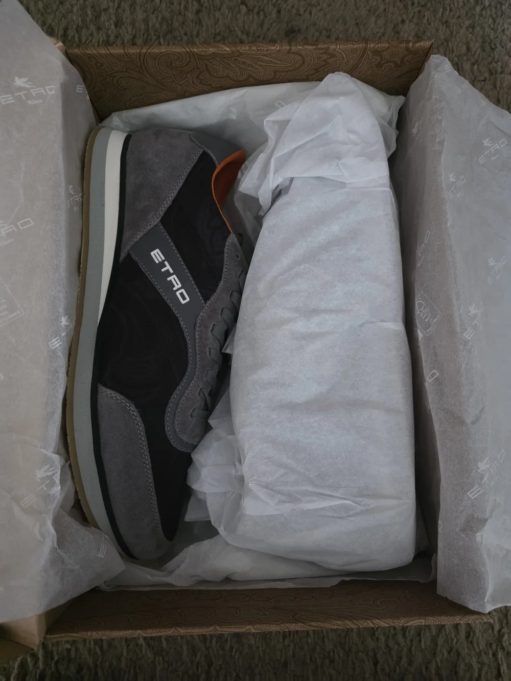 ETRO Men's Gray & Black Suede-Trim Sneakers with Orange Lining