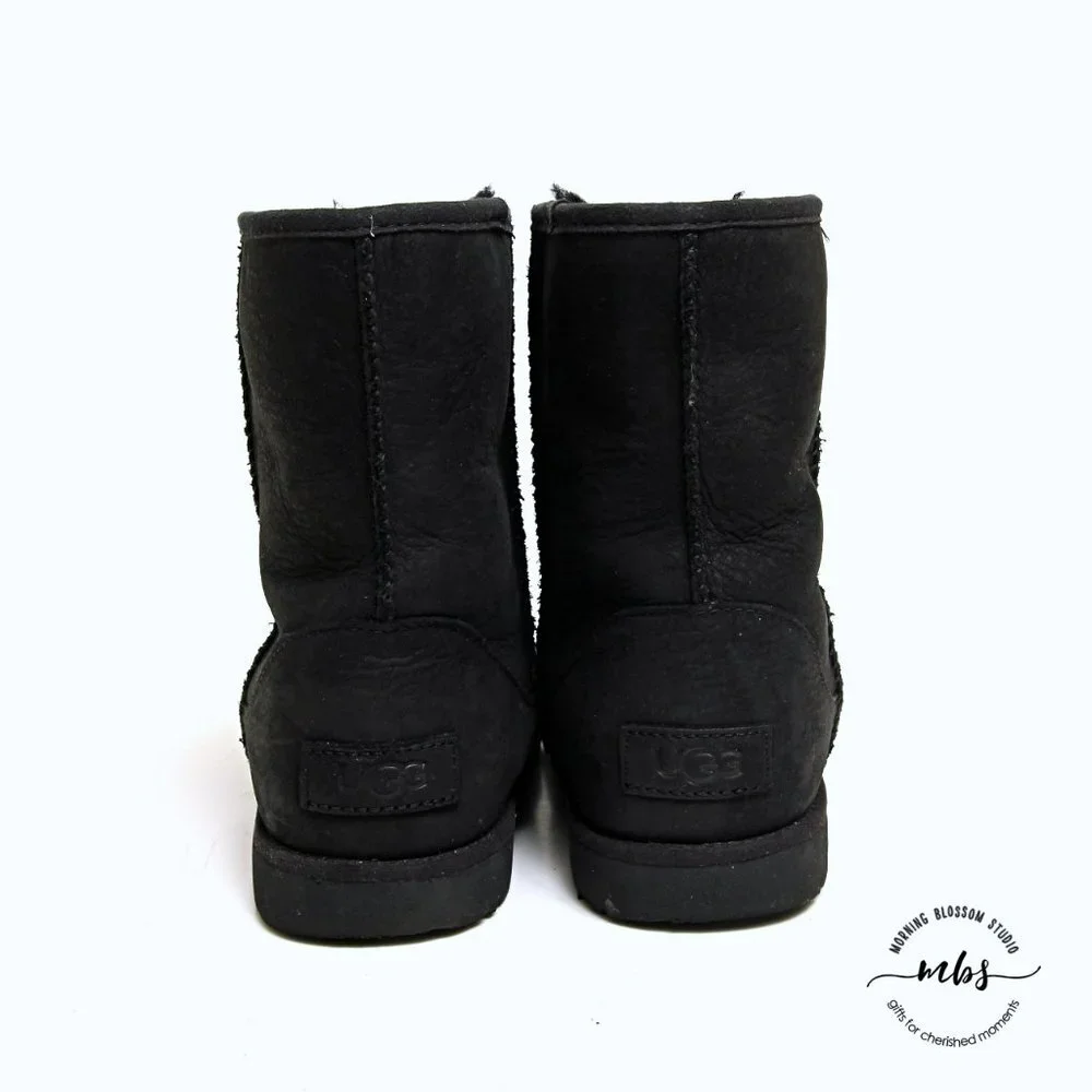 UGG kid size