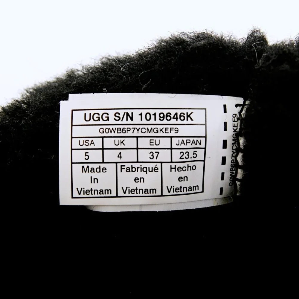 UGG kid size
