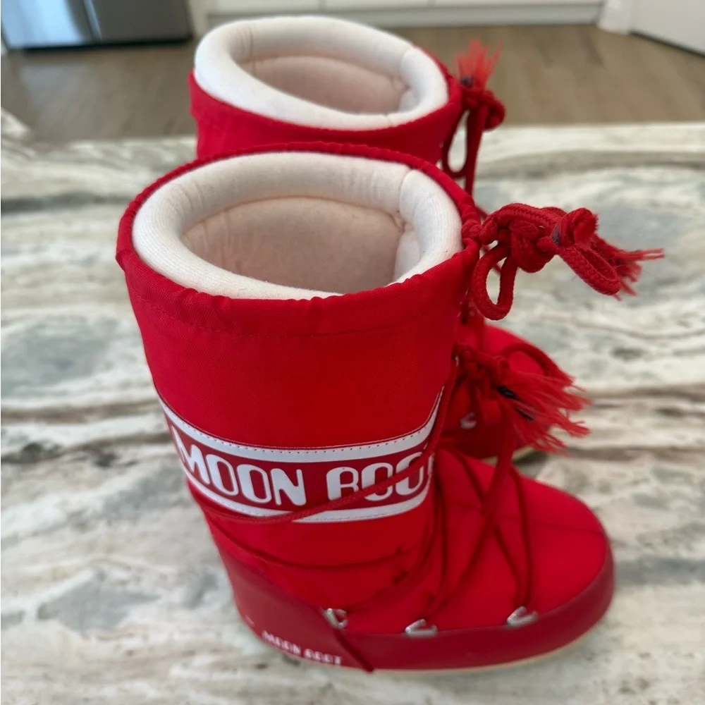Moon Boot moon boot