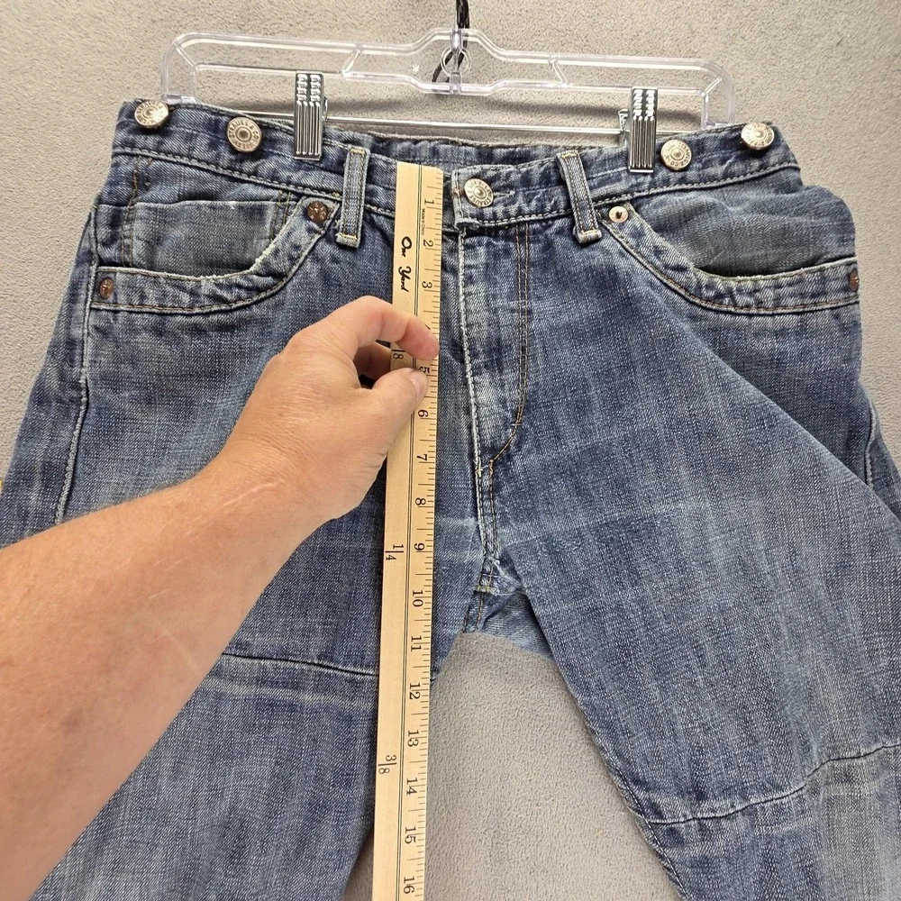Levis 11718 important
