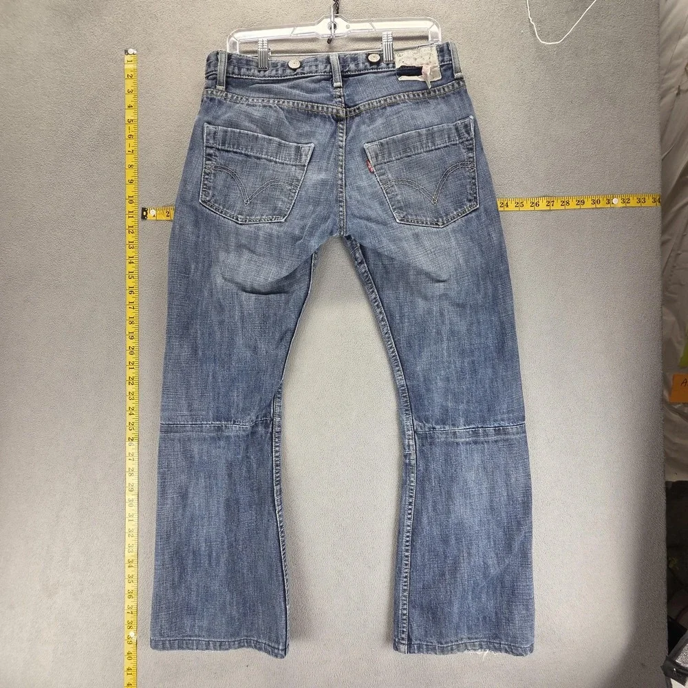 Levis 11718 important