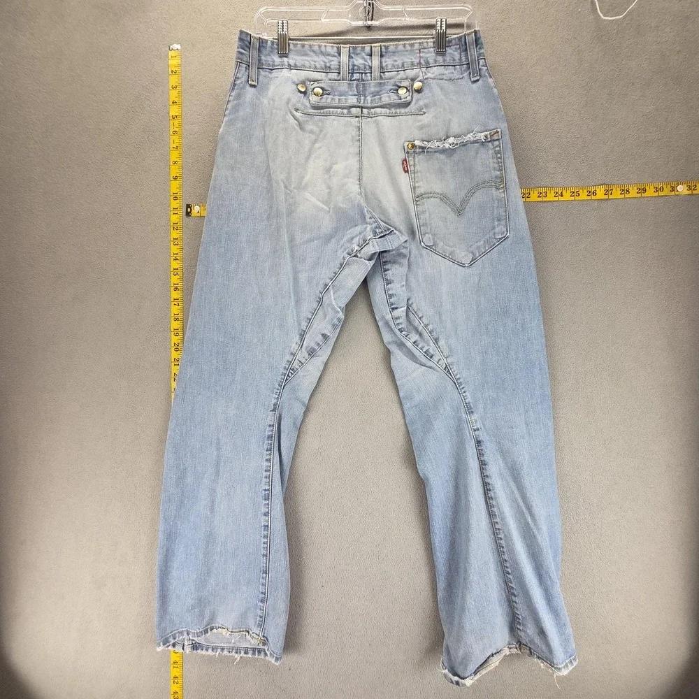Vintage Levis Engineered Jeans Mens 30x30 Blue Cinch Back Twisted One Pocket