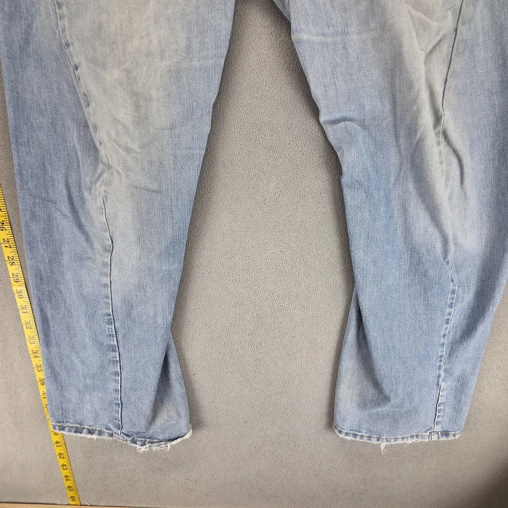 Levis 11722 important