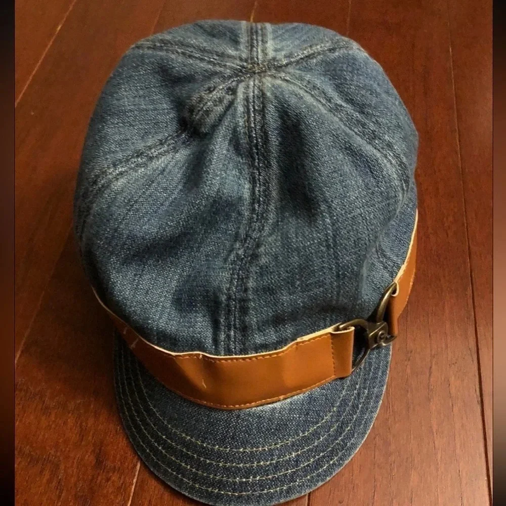 GAP toddler hat